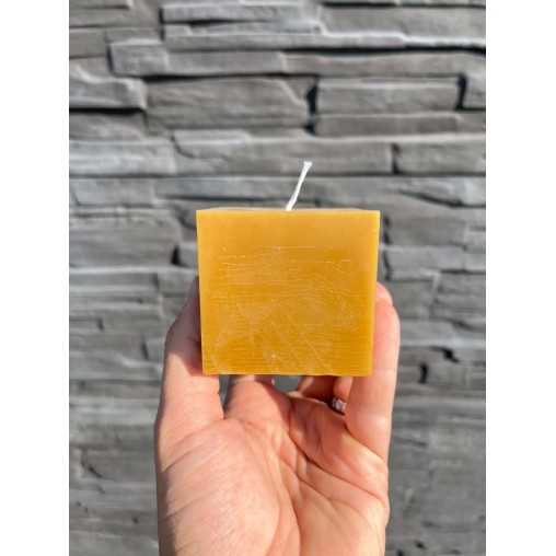 Svíčka ze včelího vosku - kostka velká přírodní
