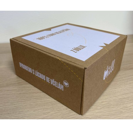 💕 Valentýnský balíček - Med & malina, medový balzám na rty, ruby čokoládové lízátko, bonbony