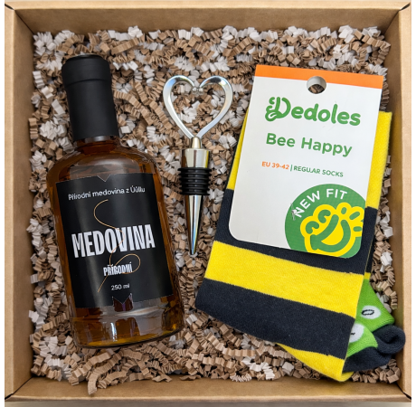 💙 Dárkový balíček - Mandlová medovina, včelařské ponožky a zátka ve tvaru srdce